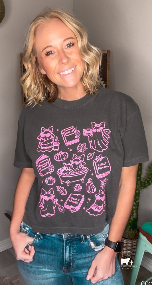 Book Ghostie - Cropped Graphic T