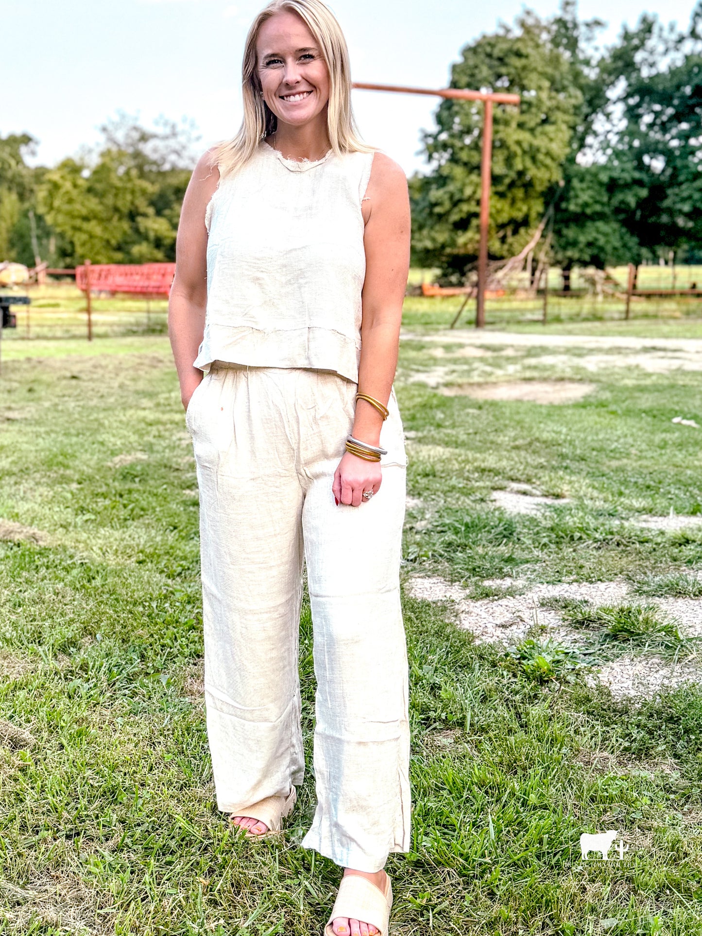 Solid Woven Linen Sleeveless Top & Pants Set-Off White