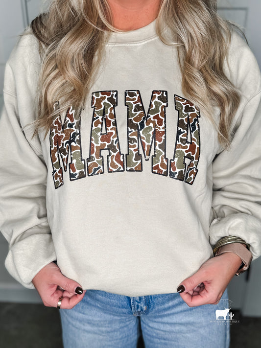 Retro Camo Mama Graphic