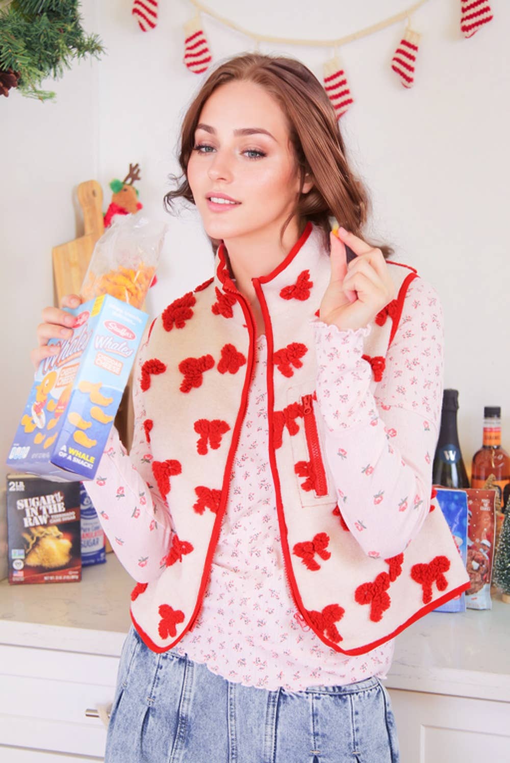 Textured Bow & Floral Printed Vest